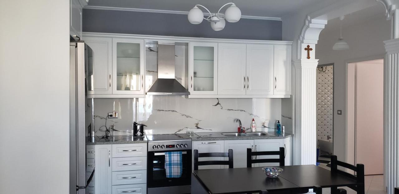 Sofi Apartments Sarande Bagian luar foto
